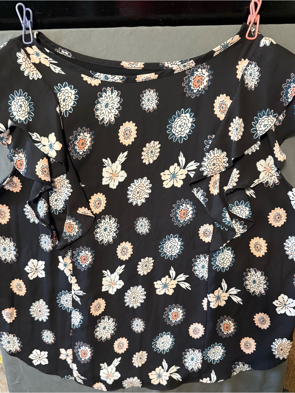 2 LOFT Ruffle sleeve  tops